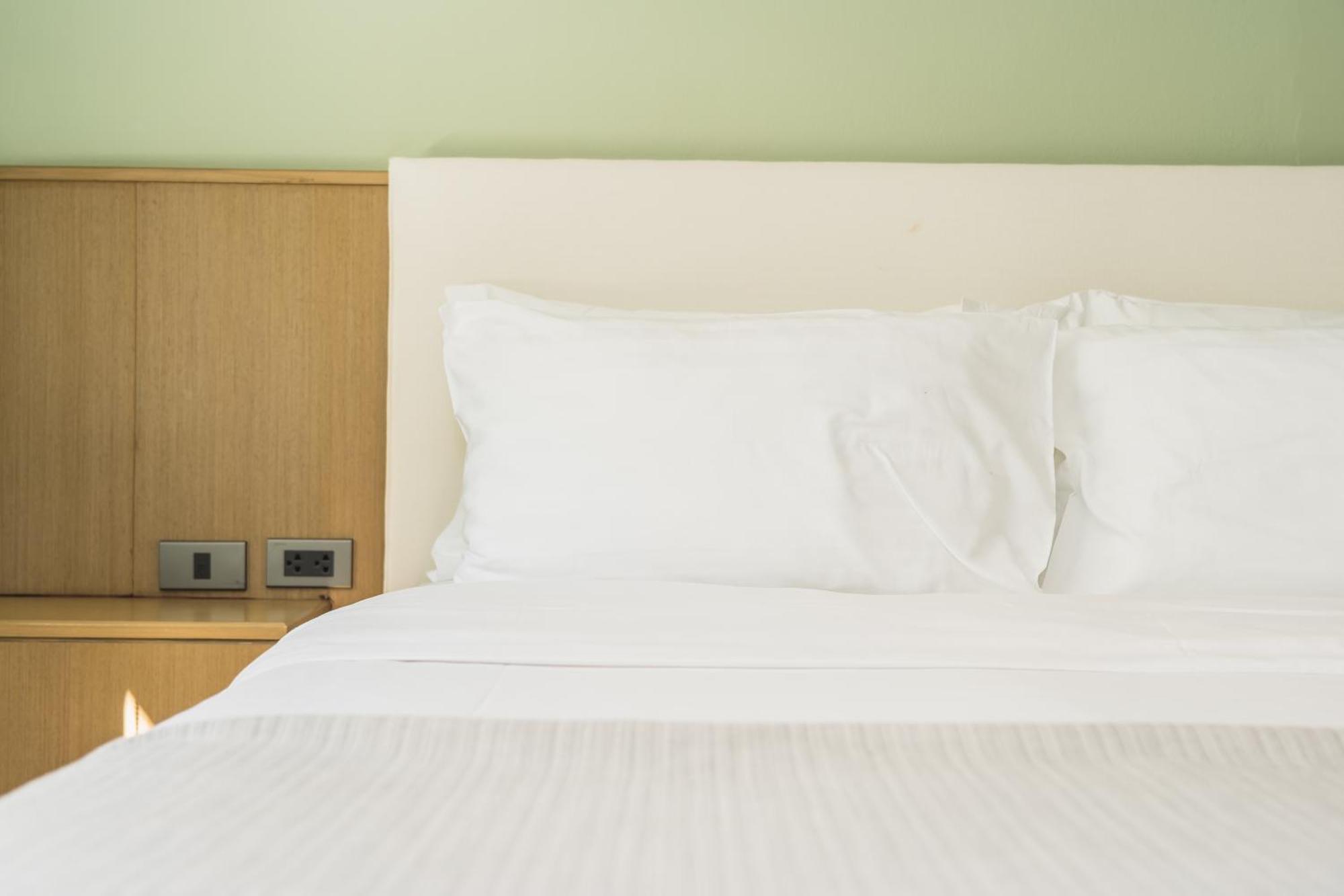 Rosewood Near Delhi Airport 4* New Delhi